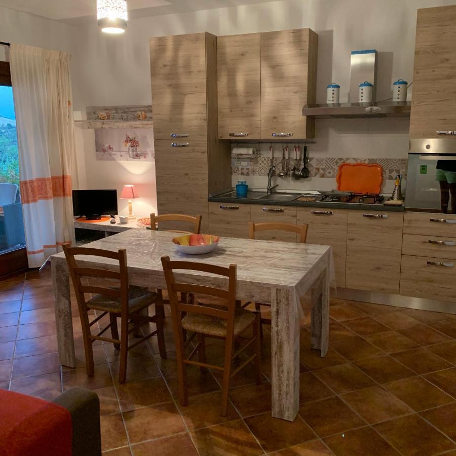 Residenza Il Melograno Villa Budoni Eksteriør bilde