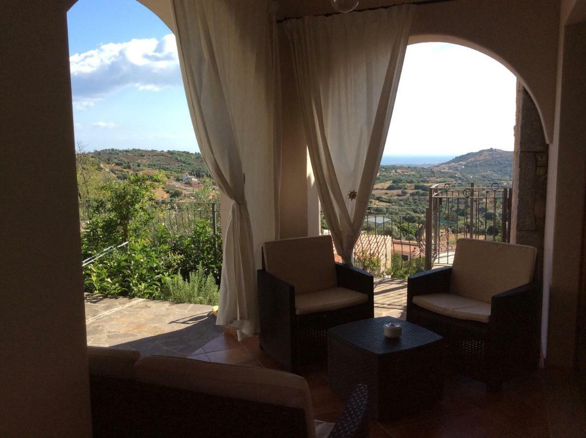 Residenza Il Melograno Villa Budoni Eksteriør bilde